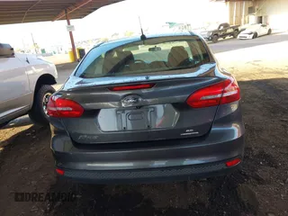 2016 Ford Focus SE with VIN 1FADP3F28GL330815, listed as a IAAI auction lot 41696821 with 125,247 mi miles. Bid and sale history available at carsss.com. Image 16.