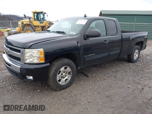 2011 Chevrolet Silverado 1500 LT with VIN 1GCRKSE07BZ441855, listed as a IAAI auction lot 41958383 with 222,990 mi miles and . Bid and sale history available at DreamBid. Image 17.