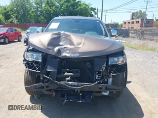 2020 Jeep Grand Cherokee Limited with VIN 1C4RJFBG3LC390502, listed as a IAAI auction lot 42570279 with 36,037 mi miles and . Bid and sale history available at DreamBid. Image 6.