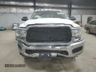 2019 Ram 2500 Tradesman with VIN 3C6UR5HJ2KG633607, listed as a Copart auction lot 79830924 with 123,559 mi miles and Salvage title. Bid and sale history available at DreamBid. Image 5.
