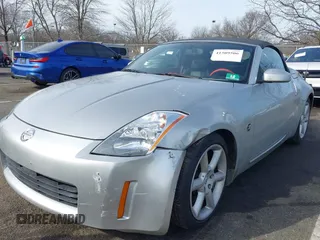 2005 Nissan 350Z Touring z VIN JN1AZ36A05M755776, wystawiony jako IAAI lot #41509506 z przebiegiem 79 148 mil mil oraz . Historia ofert i sprzedaży dostępna na DreamBid. Obrazek 6.