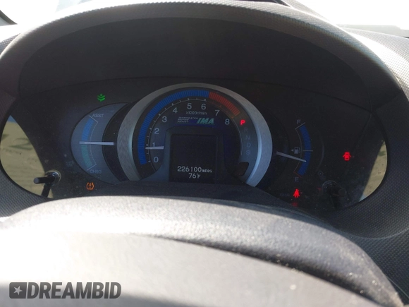 2010 Honda Insight EX with VIN JHMZE2H75AS008489, listed as a IAAI auction lot 42124780 with 226,100 mi miles and . Bid and sale history available at DreamBid. Image 7.