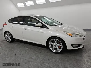 2015 Ford Focus Titanium with VIN 1FADP3N25FL381575, listed as a Copart auction lot 44588145 with 108,683 mi miles and Clean Title. Bid and sale history available at carsss.com. Image 4.