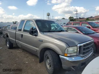2002 Ford Super Duty F-250 XL with VIN 1FTNX20F22EB96188, listed as a Copart auction lot 51404234 with 0 mi miles and Non Repairable. Bid and sale history available at carsss.com. Image 1.