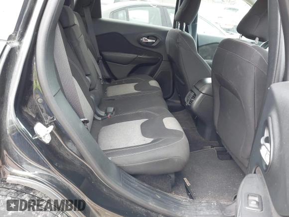 2016 Jeep Cherokee Sport with VIN 1C4PJMAB0GW175813, listed as a IAAI auction lot 42253052 with 98,840 mi miles and . Bid and sale history available at DreamBid. Image 8.
