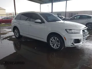 2018 Audi Q7 Premium Plus with VIN WA1LAAF73JD015035, listed as a IAAI auction lot 41782603 with 100,610 mi miles. Bid and sale history available at carsss.com. Image 1.