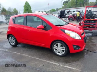 2014 Chevrolet Spark LS z VIN KL8CB6S98EC548672, wystawiony jako IAAI lot #41953786 z przebiegiem 114 330 mil mil oraz . Historia ofert i sprzedaży dostępna na DreamBid. Obrazek 14.