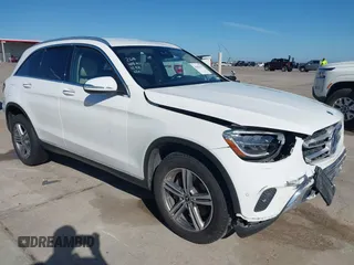 2022 Mercedes-Benz GLC with VIN W1N0G8DB8NV333653, listed as a IAAI auction lot 41662115 with 49,549 mi miles. Bid and sale history available at carsss.com. Image 1.