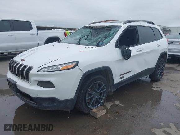 2016 Jeep Cherokee Latitude with VIN 1C4PJLCS4GW258930, listed as a IAAI auction lot 41944239 with 87,900 mi miles. Bid and sale history available at carsss.com. Image 6.