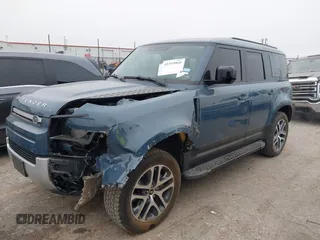 2020 Land Rover Defender HSE z VIN SALE97EU6L2016219, wystawiony jako IAAI lot #41544860 z przebiegiem 50 274 mil mil oraz . Historia ofert i sprzedaży dostępna na DreamBid. Obrazek 2.
