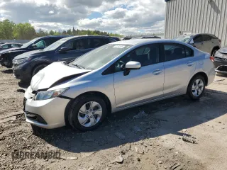 2015 Honda Civic LX z VIN 19XFB2F50FE040002, wystawiony jako Copart lot #57874295 z przebiegiem 174 697 mil mil oraz Czysty tytuł • Clean title. Historia ofert i sprzedaży dostępna na DreamBid. Obrazek 1.