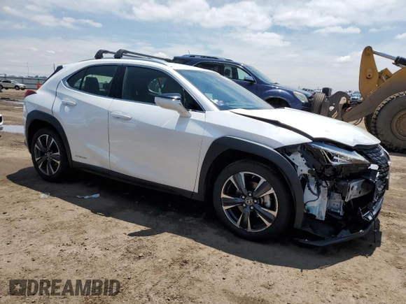 2021 Lexus UX 250h with VIN JTHX9JBH7M2042753, listed as a Copart auction lot 59631445 with 43,359 mi miles and Salvage title. Bid and sale history available at DreamBid. Image 4.