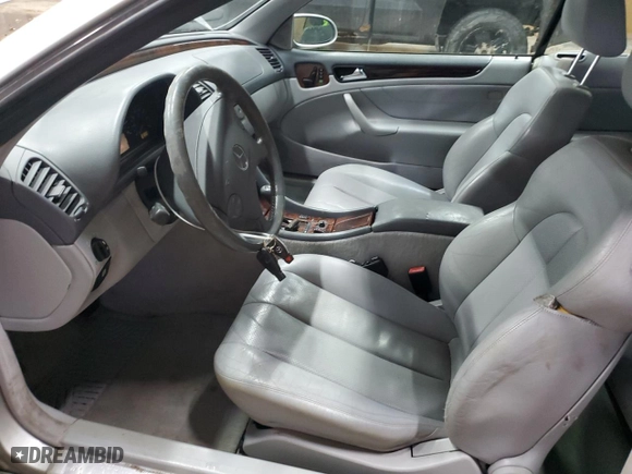 2000 Mercedes-Benz CLK-Class with VIN WDBLK65G7YT034199, listed as a Copart auction lot 45511555 with 147,306 mi miles and Clean Title. Bid and sale history available at carsss.com. Image 7.