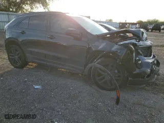 2019 Cadillac XT4 FWD Sport with VIN 1GYFZER43KF171712, listed as a Copart auction lot 85752454 with 81,158 mi miles and Salvage Title. Bid and sale history available at carsss.com. Image 4.