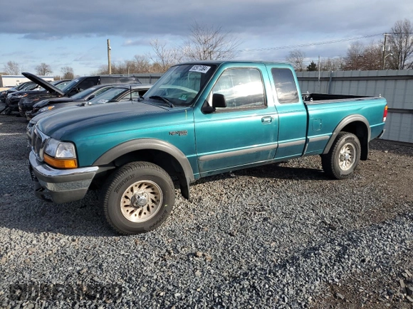 1998 Ford Ranger XL with VIN 1FTZR15U9WTA39630, listed as a Copart auction lot 82971384 with 84,151 mi miles and Salvage Title. Bid and sale history available at carsss.com. Image 1.