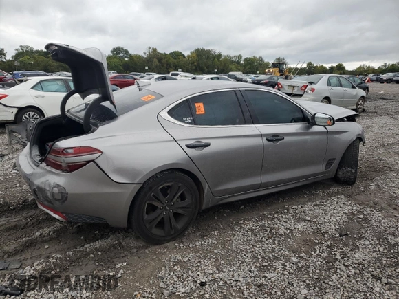 2022 Genesis G70 2.0T with VIN KMTG34TA2NU093249, listed as a Copart auction lot 73362604 with 55,844 mi miles and Salvage Title. Bid and sale history available at carsss.com. Image 3.