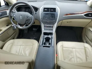 2015 Lincoln MKZ с VIN 3LN6L2J95FR614718, выставлен на аукционе Copart как лот 63577165 с пробегом 89 322 миль миль и На запчасти • Non repairable. История ставок и продаж доступна на DreamBid. Изображение 8.
