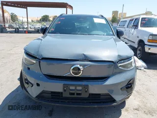 2023 Volvo XC40 Ultimate с VIN YV4ED3UM9P2004004, выставлен на аукционе IAAI как лот 42518982 с пробегом 33 775 миль миль и . История ставок и продаж доступна на DreamBid. Изображение 12.