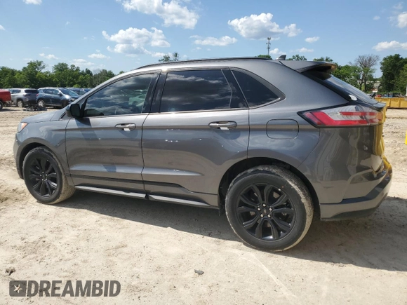 2024 Ford Edge SE z VIN 2FMPK4G98RBA31315, wystawiony jako Copart lot #62712835 z przebiegiem 20 040 mil mil oraz Szkoda całkowita • Salvage title. Historia ofert i sprzedaży dostępna na DreamBid. Obrazek 2.