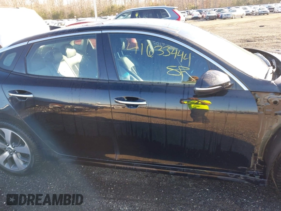 2019 Kia Optima LX with VIN 5XXGT4L37KG368275, listed as a IAAI auction lot 41633444 with 81,136 mi miles. Bid and sale history available at carsss.com. Image 13.