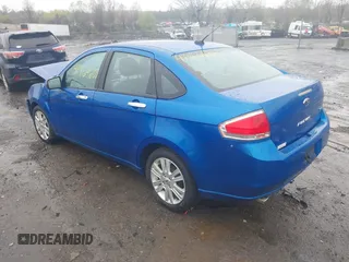 2011 Ford Focus SEL with VIN 1FAHP3HN5BW193929, listed as a IAAI auction lot 41964600 with 86,552 mi miles. Bid and sale history available at carsss.com. Image 3.