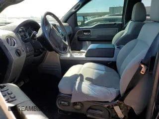 2004 Ford F-150 XLT с VIN 1FTPX145X4NA00358, выставлен на аукционе Copart как лот 49691235 с пробегом 210 711 миль миль и Списание • Salvage title. История ставок и продаж доступна на DreamBid. Изображение 7.