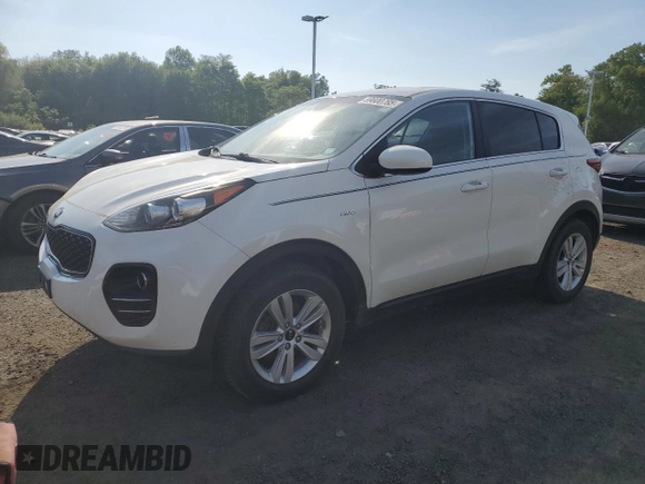2018 Kia Sportage LX z VIN KNDPMCAC7J7448175, wystawiony jako Copart lot #59800765 z przebiegiem 138 825 mil mil oraz Czysty tytuł • Clean title. Historia ofert i sprzedaży dostępna na DreamBid. Obrazek 1.