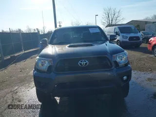 2014 Toyota Tacoma PreRunner with VIN 5TFJU4GN0EX057850, listed as a IAAI auction lot 41656053 with 170,269 mi miles. Bid and sale history available at carsss.com. Image 13.