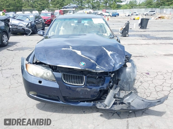 2007 BMW 3 Series 328xi z VIN WBAVC93577KX52072, wystawiony jako IAAI lot #42615912 z przebiegiem 138 000 mil mil oraz . Historia ofert i sprzedaży dostępna na DreamBid. Obrazek 6.