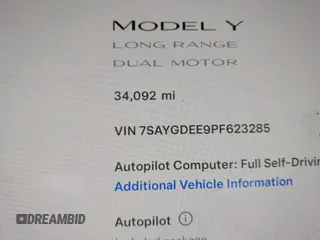 2023 Tesla Model Y Long Range z VIN 7SAYGDEE9PF623285, wystawiony jako IAAI lot #41383184 z przebiegiem 34 092 mil mil oraz . Historia ofert i sprzedaży dostępna na DreamBid. Obrazek 15.