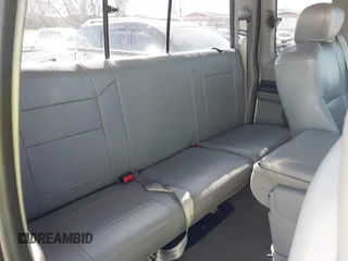 2005 Ford F-250 XL with VIN 1FTSX21P55EC76972, listed as a IAAI auction lot 41620344 with 193,624 mi miles and . Bid and sale history available at DreamBid. Image 8.