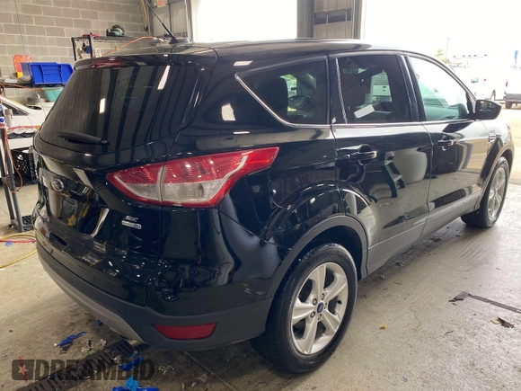 2016 Ford Escape SE z VIN 1FMCU9GX9GUC01824, wystawiony jako IAAI lot #42396853 z przebiegiem 57 608 mil mil oraz . Historia ofert i sprzedaży dostępna na DreamBid. Obrazek 38.