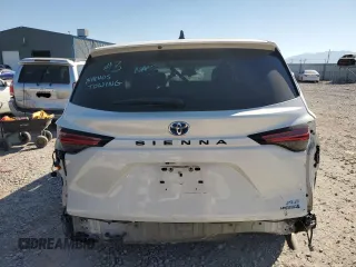 2021 Toyota Sienna XLE with VIN 5TDYRKEC8MS022838, listed as a Copart auction lot 71315344 with Not Provided miles and Salvage Title. Bid and sale history available at DreamBid. Image 6.