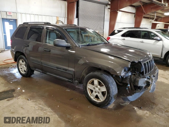 2005 Jeep Grand Cherokee Laredo with VIN 1J4GR48K85C722110, listed as a Copart auction lot 54735605 with 199,609 mi miles and Clean title. Bid and sale history available at DreamBid. Image 4.