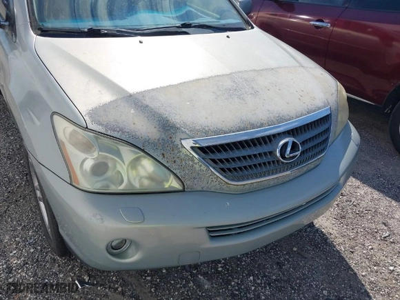 2007 Lexus RX 400h with VIN JTJGW31U272002926, listed as a IAAI auction lot 41792083 with 227,063 mi miles. Bid and sale history available at carsss.com. Image 6.