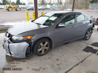 2011 Acura TSX with VIN JH4CU2F60BC004672, listed as a IAAI auction lot 41935687 with 95,048 mi miles. Bid and sale history available at carsss.com. Image 2.