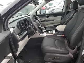 2024 Kia Carnival LX with VIN KNDNB4H3XR6434488, listed as a Copart auction lot 82877154 with 12,335 mi miles and Non Repairable. Bid and sale history available at carsss.com. Image 7.