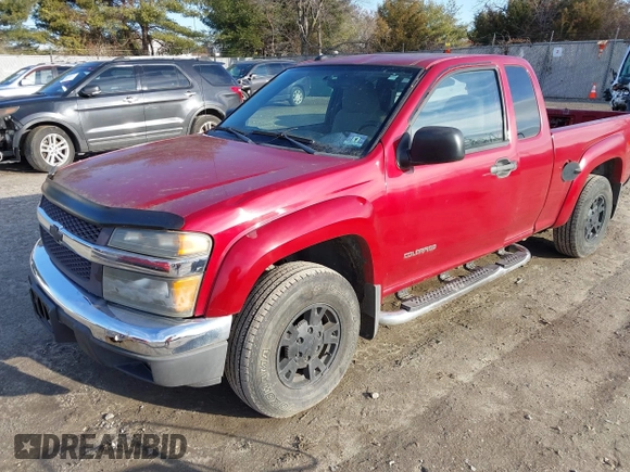 2004 Chevrolet Colorado LS Z71 with VIN 1GCDT196348221427, listed as a IAAI auction lot 41546971 with 114,467 mi miles. Bid and sale history available at carsss.com. Image 2.