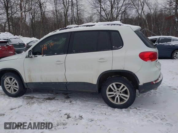 2016 Volkswagen Tiguan S with VIN WVGBV7AX2GW550558, listed as a IAAI auction lot 41553304 with 100,864 mi miles and . Bid and sale history available at DreamBid. Image 14.