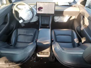2021 Tesla Model Y Long Range with VIN 5YJYGDEE3MF089578, listed as a Copart auction lot 41381095 with 52,258 mi miles and Salvage Title. Bid and sale history available at DreamBid. Image 8.
