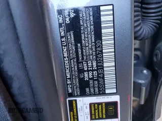 2018 Mercedes-Benz C 300 z VIN 55SWF4JB1JU267830, wystawiony jako Copart lot #57092825 z przebiegiem 121 097 mil mil oraz Szkoda całkowita • Salvage title. Historia ofert i sprzedaży dostępna na DreamBid. Obrazek 13.