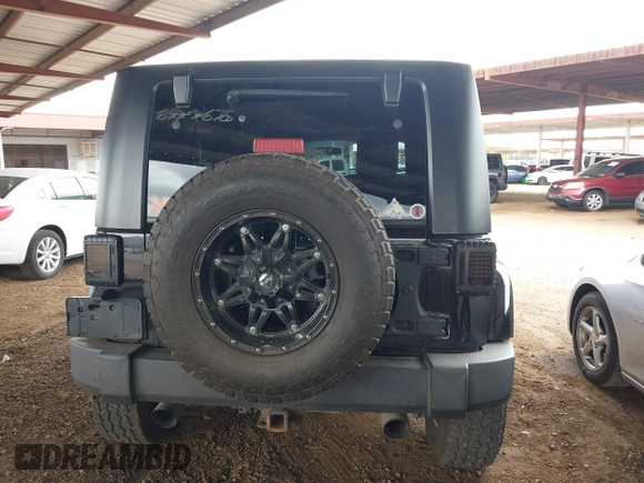 2008 Jeep Wrangler Unlimited Sahara with VIN 1J8GA59128L542384, listed as a IAAI auction lot 42184176 with 152,768 mi miles and . Bid and sale history available at DreamBid. Image 16.