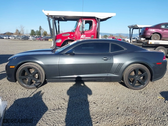 2014 Chevrolet Camaro LS with VIN 2G1FA1E31E9183026, listed as a IAAI auction lot 41738975 with 122,738 mi miles. Bid and sale history available at carsss.com. Image 14.