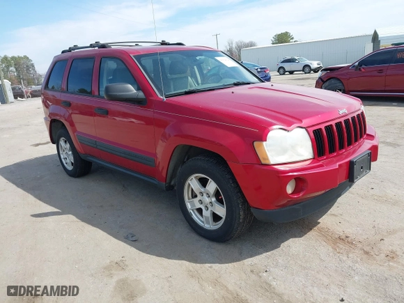 2005 Jeep Grand Cherokee Laredo with VIN 1J8HR48N55C556383, listed as a IAAI auction lot 41814624 with 189,102 mi miles. Bid and sale history available at carsss.com. Image 1.