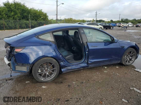 2021 Tesla Model 3 Long Range z VIN 5YJ3E1EB1MF063971, wystawiony jako Copart lot #63851094 z przebiegiem 82 935 mil mil oraz Nie do naprawy • Non repairable. Historia ofert i sprzedaży dostępna na DreamBid. Obrazek 3.