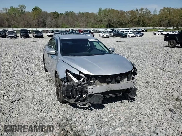 2016 Nissan Altima S z VIN 1N4AL3AP9GC177380, wystawiony jako Copart lot #50144645 z przebiegiem 113 037 mil mil oraz Szkoda całkowita • Salvage title. Historia ofert i sprzedaży dostępna na DreamBid. Obrazek 14.