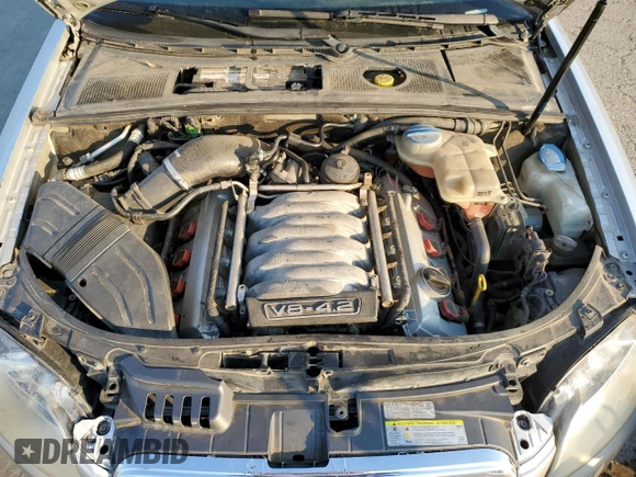 2007 Audi S4 z VIN WAUGL78E87A016558, wystawiony jako Copart lot #43116845 z przebiegiem 143 993 mil mil oraz Tytuł czysty. Historia ofert i sprzedaży dostępna na DreamBid. Obrazek 11.
