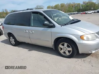 2007 Dodge Grand Caravan SXT with VIN 2D4GP44L87R155503, listed as a IAAI auction lot 42102903 with 92,673 mi miles and . Bid and sale history available at DreamBid. Image 1.