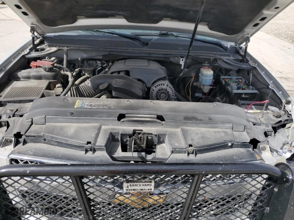 2010 Chevrolet Suburban LT with VIN 1GNUKJE32AR179375, listed as a Copart auction lot 51686225 with 0 mi miles and Clean Title. Bid and sale history available at carsss.com. Image 12.