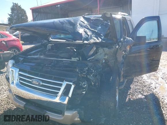 2010 Ford Explorer Eddie Bauer z VIN 1FMEU7E89AUA95634, wystawiony jako IAAI lot #40824094 z przebiegiem Nie podano mil oraz . Historia ofert i sprzedaży dostępna na DreamBid. Obrazek 6.